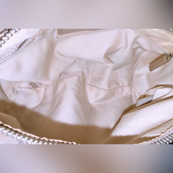 ~ SOLD ~ Chanel barrel bag/pouch - Chanel Travel Line - Picture 3 of 10